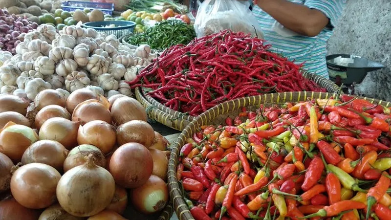 Harga Sembako Surabaya Turun, Tomat Murah Lagi