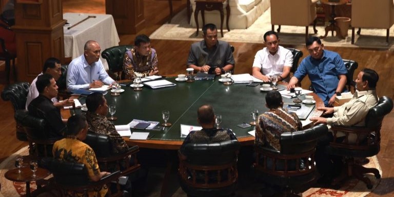 Menhan Aktif Bahas Agenda Strategis Nasional dalam Pertemuan Tingkat Tinggi