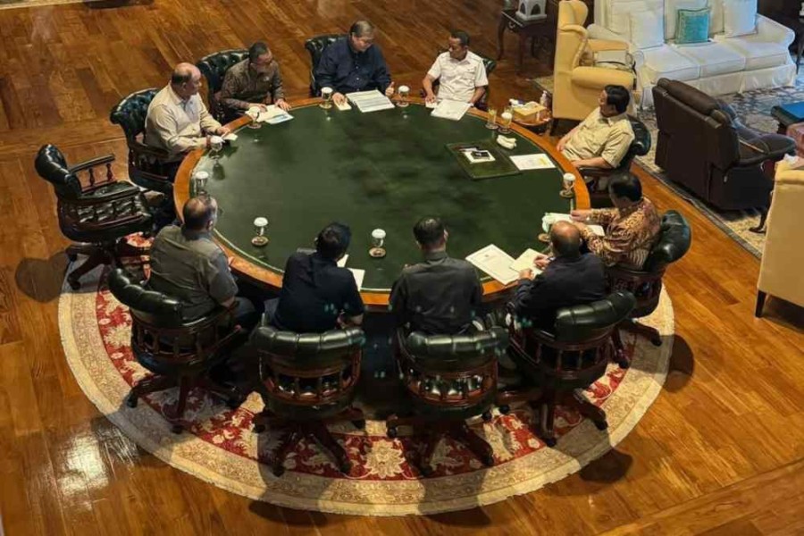 Ratas Prabowo di Hambalang, Fokus Bahas Industri Tekstil dan Hilirisasi