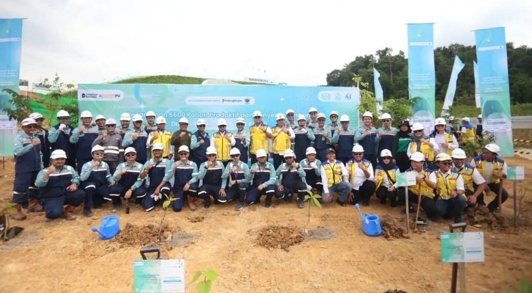 WIKA Rayakan HUT ke-66 dengan Agrivillage, Penanaman 6.600 Pohon, dan Aksi Sosial Nasional