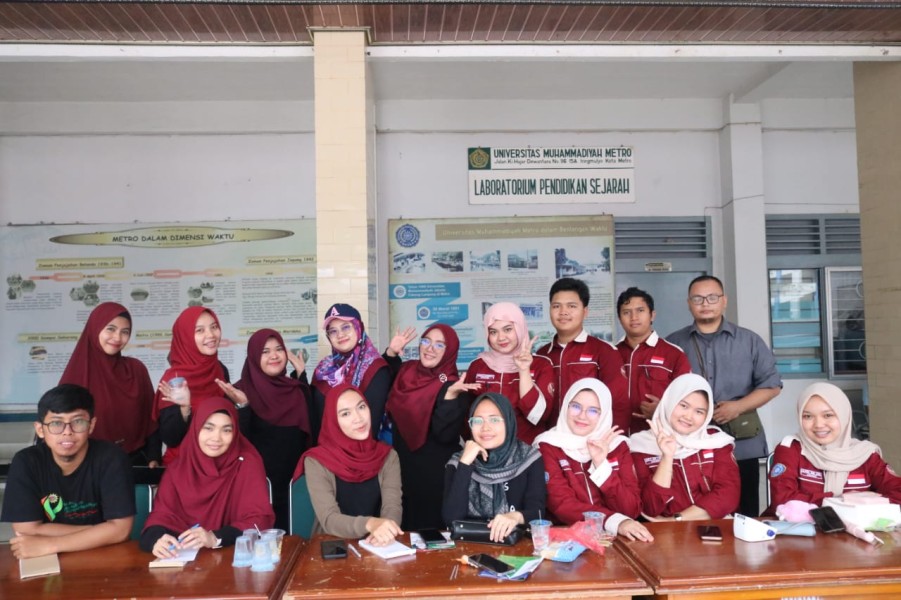Fakultas Kedokteran UM Metro Berikan Pemeriksaan Kesehatan Gratis di Acara Jalan Sehat - Universitas Muhammadiyah Metro