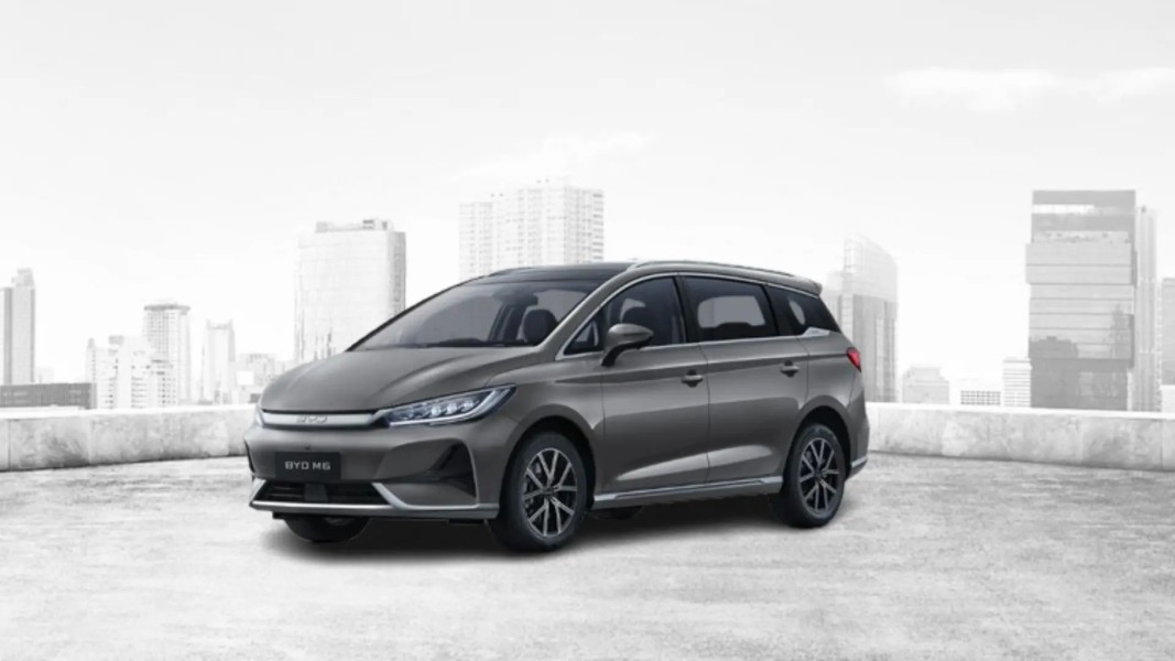 BYD dan Denza Kuasai Pasar EV Indonesia di Semester Pertama 2025