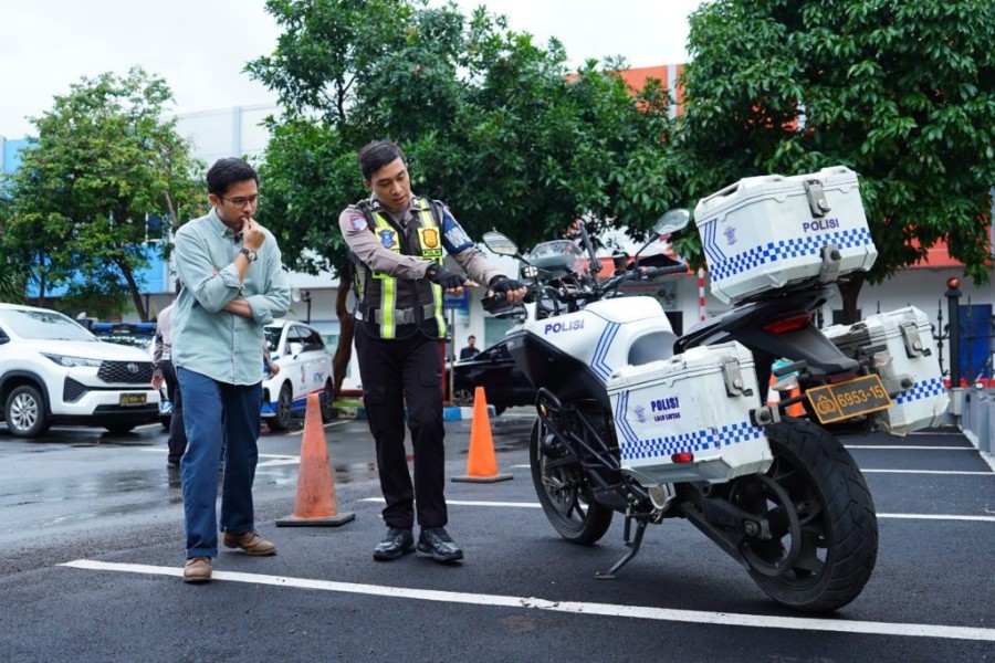 YouTuber Otomotif Bagikan Tips Berkendara Aman Demi Menekan Angka Kecelakaan Jalanan