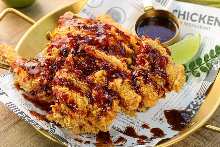 Kuliner Ayam J Chicken Hadir di Tengah Kota Sidoarjo