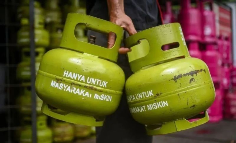 Kelangkaan Gas Melon dan Isu Pagar Laut: Polemik yang Mencuat secara Bersamaan