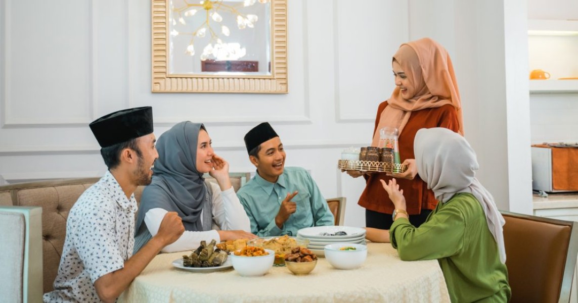 Cara Efektif Menjaga Kesehatan Saat Menjalankan Puasa di Bulan Ramadan