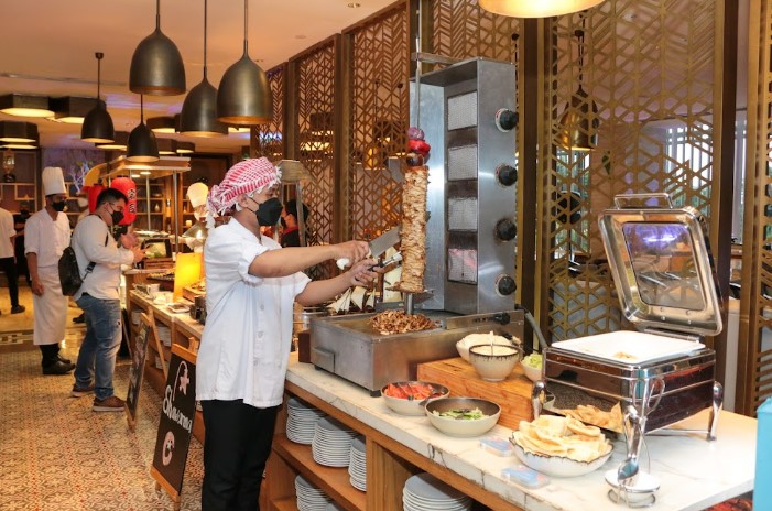 Vasa Hotel Surabaya Menghadirkan Kuliner Otentik India, Sajikan Hidangan yang Menggugah Selera