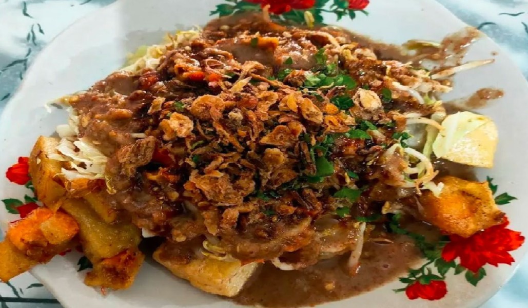 12 Tempat Tahu Gimbal Terlezat di Semarang 2025 Wajib Coba