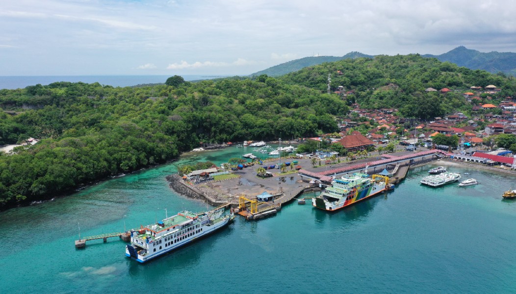 Balai Pengelola Transportasi Darat BPTD Padang Bai Tetapkan Jadwal Penyeberangan Feri Padang Bai Lembar untuk Minggu Kedua April 2025