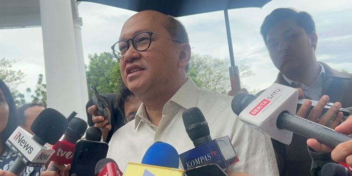 Danantara Terima Investasi Besar untuk Mendukung Pengembangan PLTS Desa Terpadu