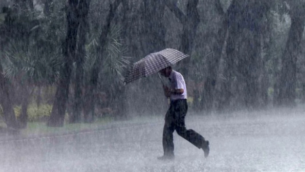 Prakiraan Cuaca Indonesia Senin: Hujan Ringan Hingga Intensitas Sedang Menyebar Luas