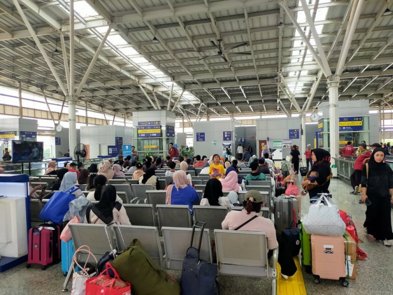 KAI Catat Puncak Arus Balik Liburan Sekolah di Jakarta