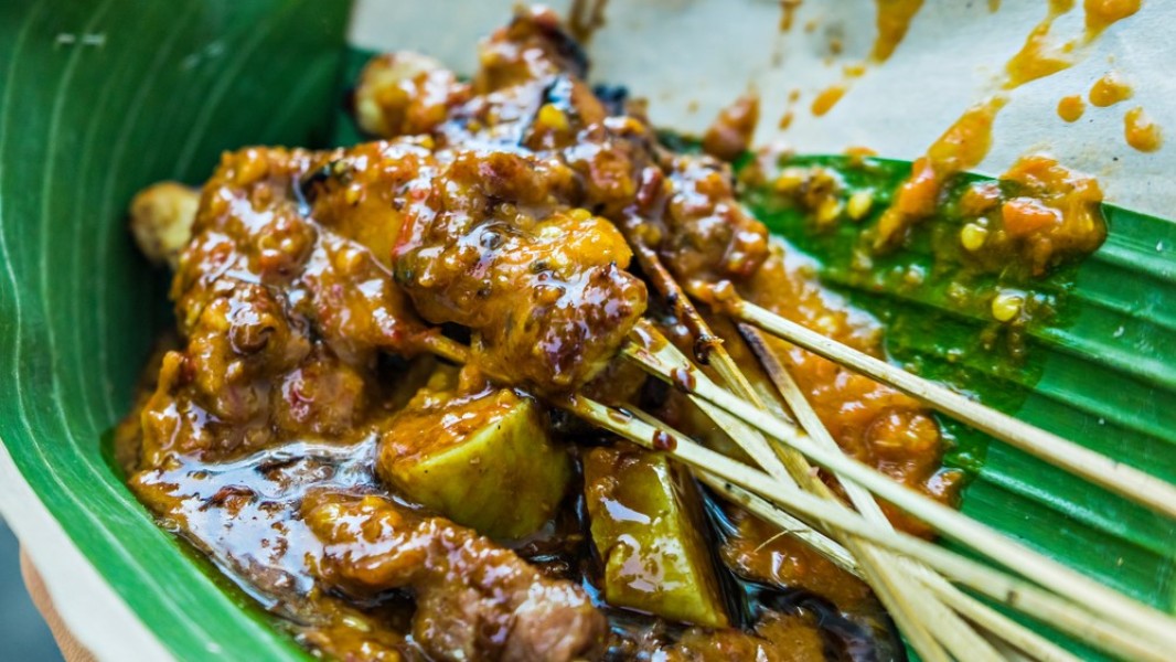 Rekomendasi 6 Tempat Makan Sate Jando Populer di Bandung 2026