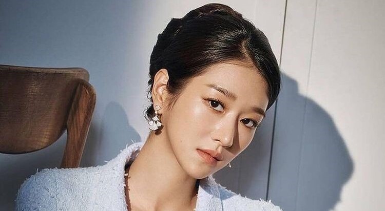 Seo Yea Ji Bersinar di Pemotretan Dazed Korea di Bali, Memancarkan Pesona Korea yang Memukau