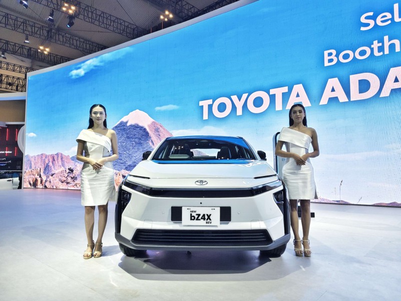 Toyota Luncurkan bZ4X Rakitan Indonesia di GIIAS Surabaya