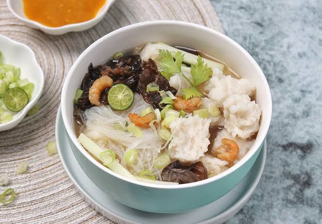 Menelusuri Kuliner Palembang: 8 Makanan Khas yang Wajib Dicicipi