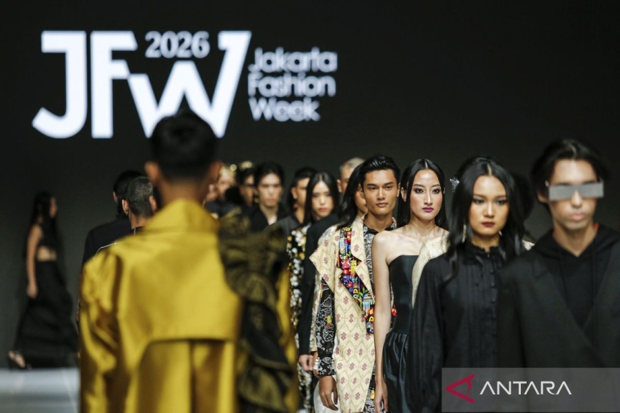 Jakarta Fashion Week 2026 Hadirkan Kolaborasi Seratus Desainer Kreatif