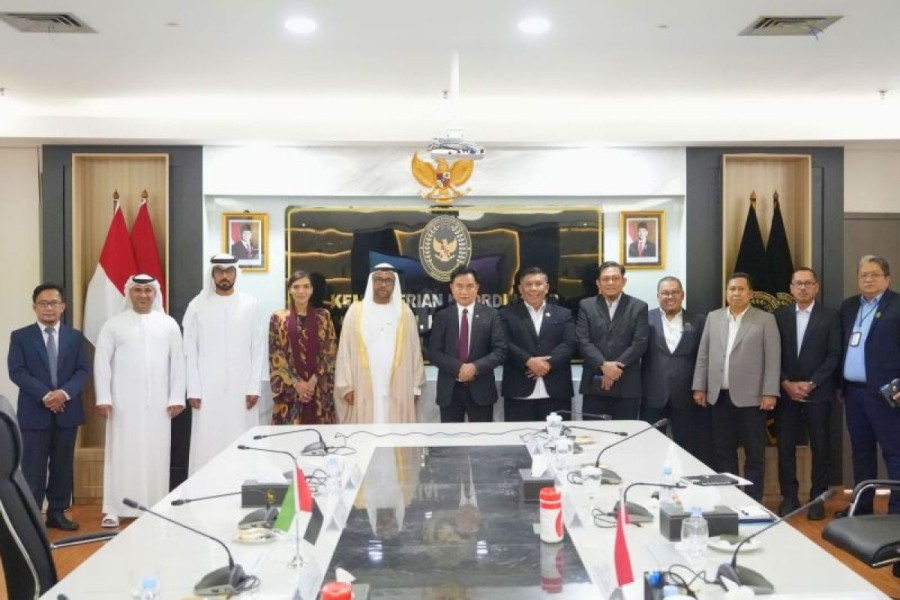 Yusril Buka Kajian Bebas Visa UEA Dorong Kerja Sama Strategis Indonesia