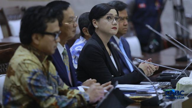 DPR Segera Sahkan Lima Komisioner Baru OJK Hasil Fit And Proper Test
