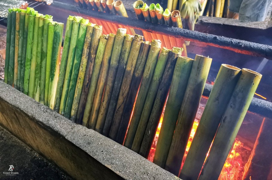 Kuliner Tradisional Minahasa di Pengucapan Syukur