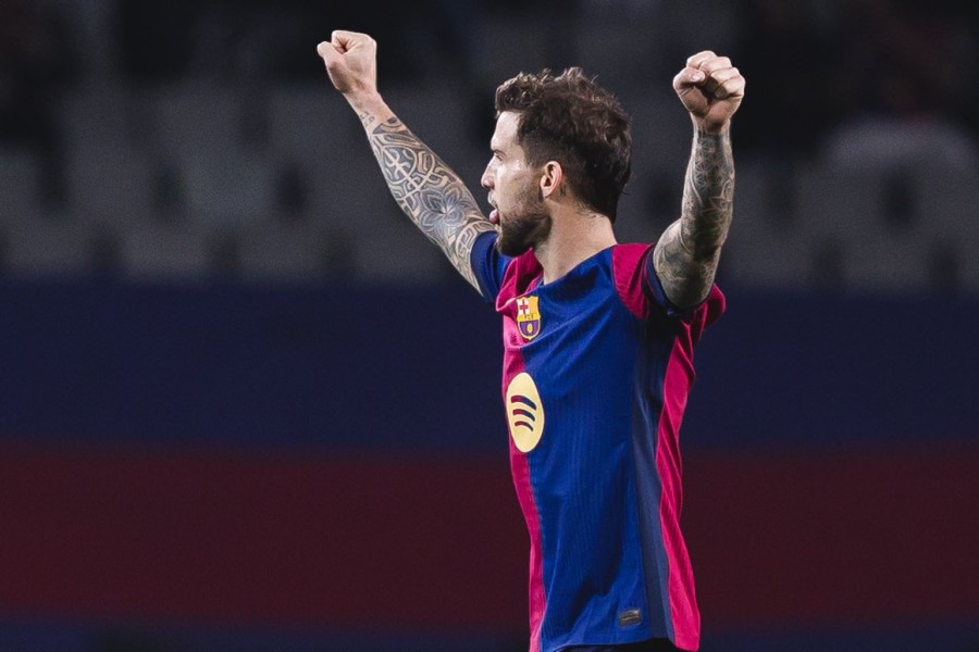 Barcelona Incar Marcos Senesi Gantikan Inigo Martinez Musim Panas Nanti