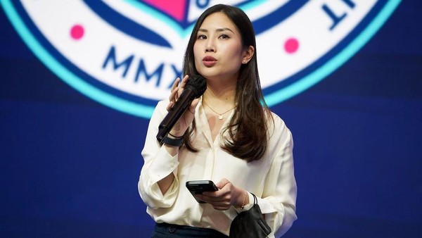Angela Tanoesoedibjo Sosok Inspiratif Mahasiswa Untar