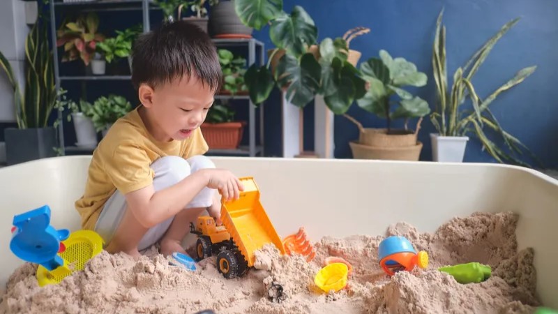 Cara Melatih Fokus Anak Lewat Aktivitas Sensorik dan Motorik di Rumah