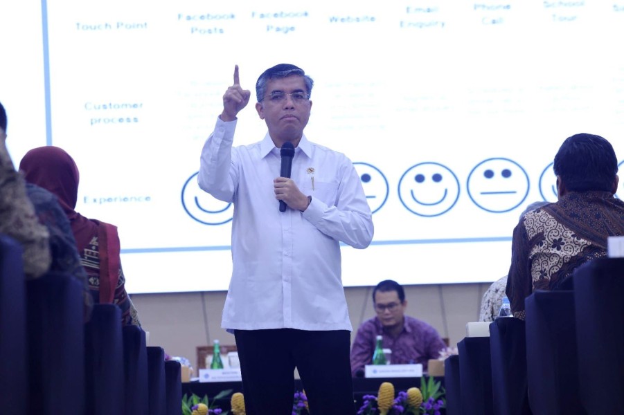 Menaker Dorong Lulusan BLK Terhubung Jejaring Industri agar Mudah Terserap Dunia Kerja