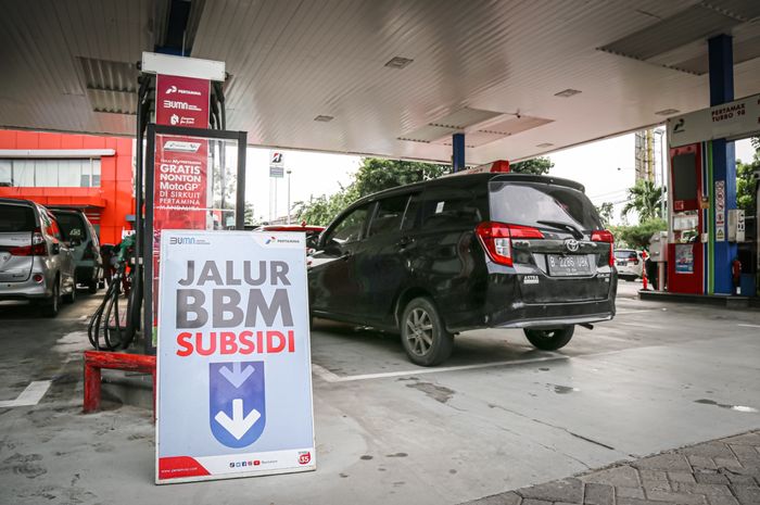 Skema Baru Subsidi BBM: Campuran Bantuan Tunai dan BBM untuk Efisiensi Anggaran