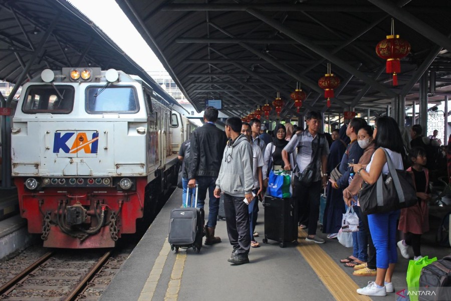 Estimasi Harga Tiket Kereta Api Lebaran 2026 Terbaru Semua Kelas Resmi KAI