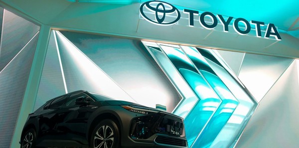 Toyota Perkuat Otomotif RI lewat Teknologi dan Lokalisasi