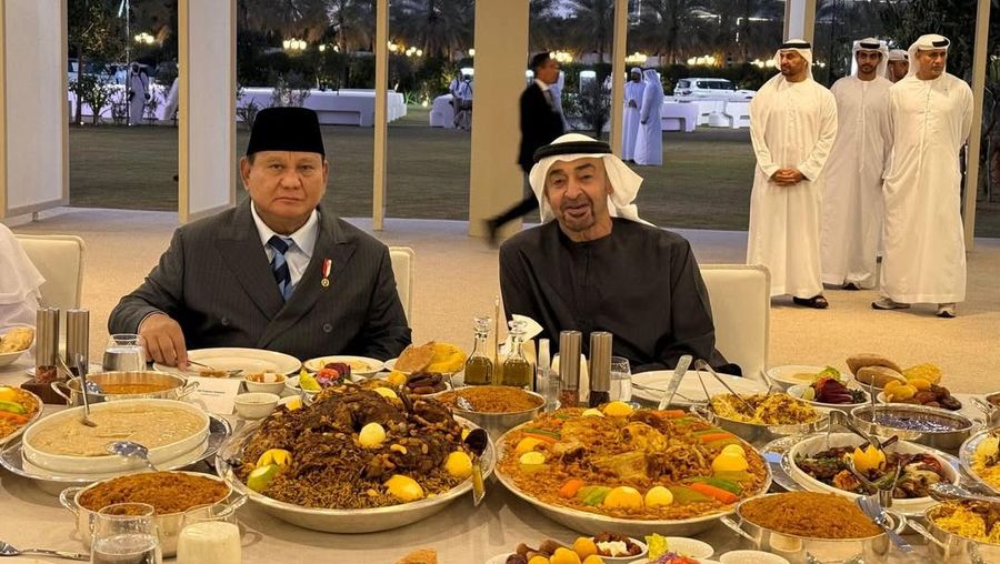Prabowo dan MBZ Perkuat Hubungan RI–UEA lewat Iftar dan Shalat Bareng