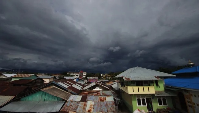 BMKG Ingatkan: Maluku Utara Siaga Bencana Hidrometeorologi