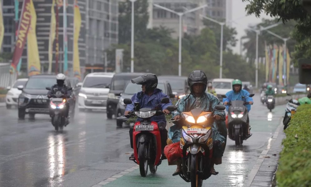BMKG: Jakarta Berpotensi Hujan Sejak Pagi, Warga Diminta Waspada