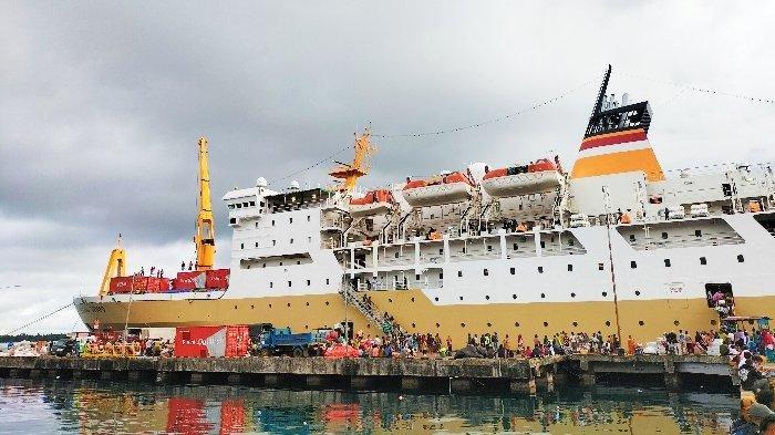 Jadwal Terbaru Kapal Pelni KM Dorolonda Maret 2025: Rute Surabaya ke Bitung dengan Transit Balikpapan dan Pantoloan