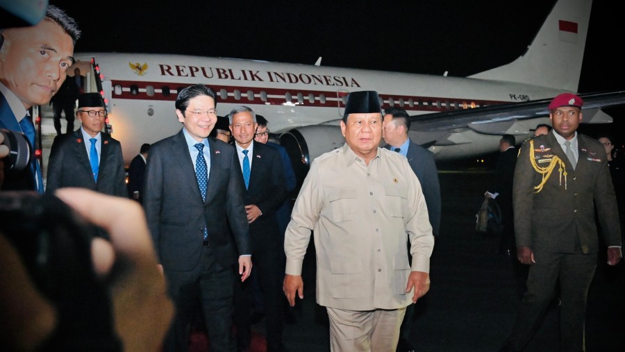 Presiden Prabowo Subianto Tiba di Singapura untuk Kunjungan Kenegaraan