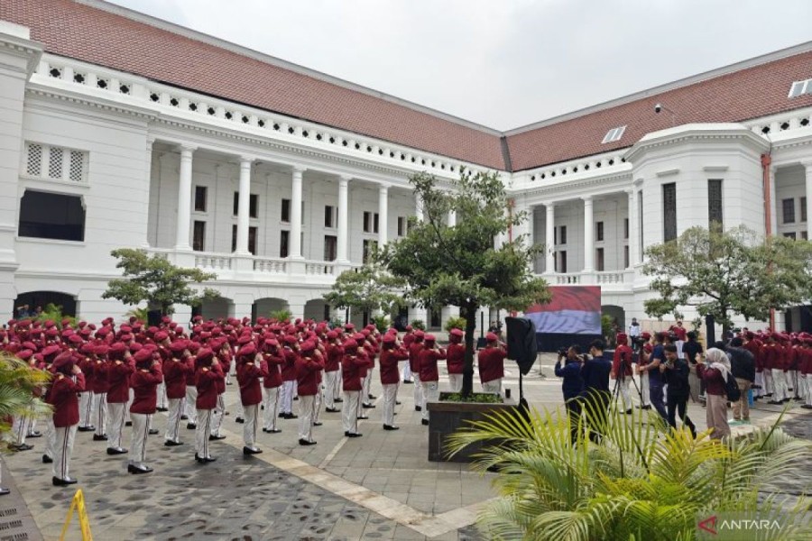 Kemdiktisaintek Gandeng Kampus Perluas Akses Pendidikan Sekolah Rakyat