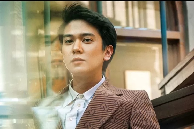 Profil Iqbaal Ramadhan: Dari Coboy Junior ke Film Nasional