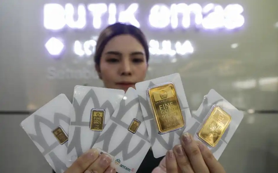 Update Harga Emas Antam Hari Ini Stabil Lengkap Rincian dan Pajaknya Terbaru