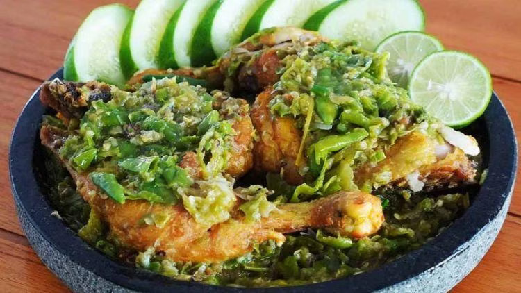 Resep Ayam Lado Ijo Khas Padang yang Pedas Gurih dan Wajib Dicoba di Rumah