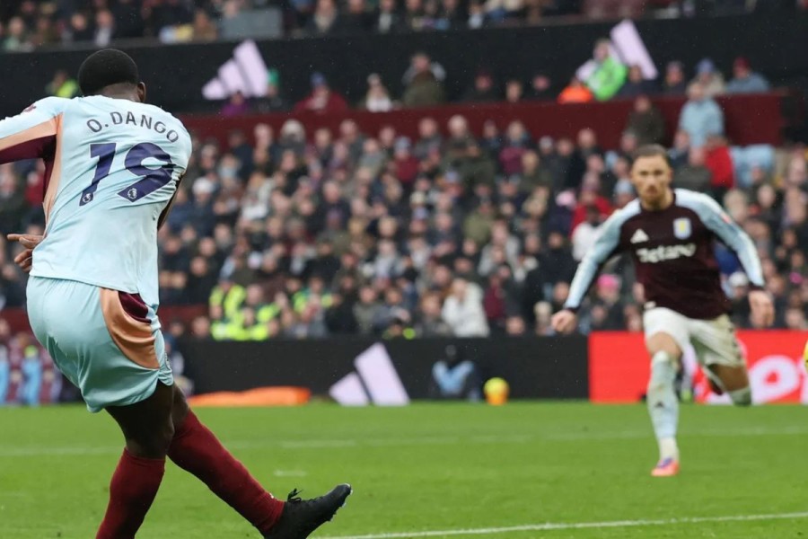 Aston Villa Takluk 0-1 dari Brentford, Forest Gagal Menang Usai Imbang 1-1