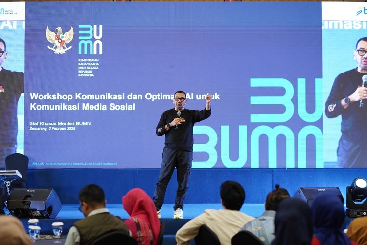 Kementerian BUMN Perkuat Komunikasi Digital dengan AI dan Praktik Lapangan dalam Workshop di Surabaya