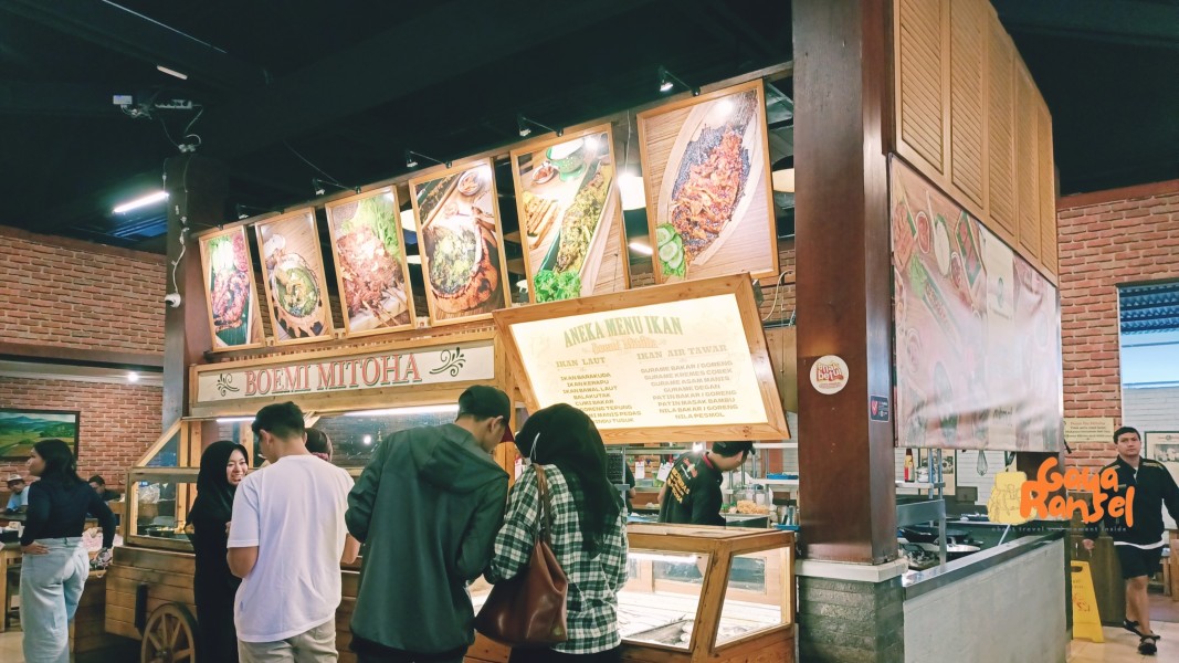 Rekomendasi 10 Prasmanan Khas Sunda Bandung Cocok Liburan Keluarga 2026