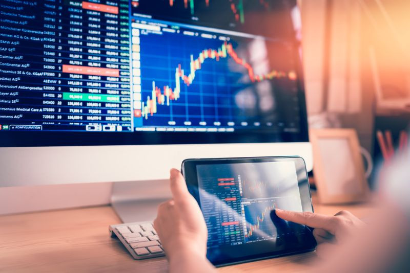 Strategi Saham dan Pajak Saat IHSG Rawan Terkoreksi