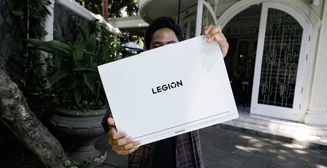 Lenovo Legion 7i 16IAX10, Spesifikasi Lengkap dan Performa Tinggi