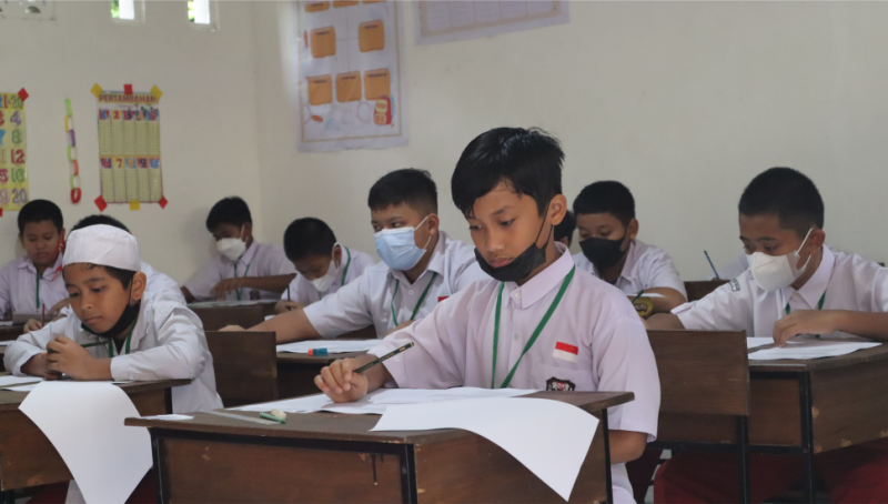 Gadget Dilarang saat Ujian