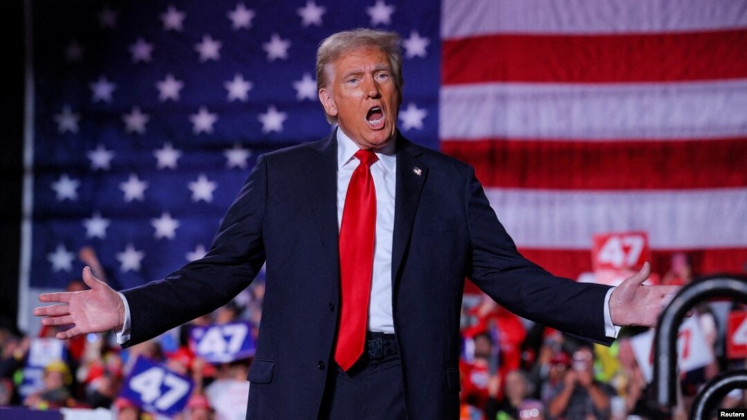 Trump Perketat Sanksi Iran: Upaya Maksimum Hentikan Ekspor Minyak