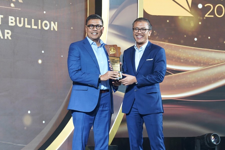 Sukses Dorong Transformasi Digital BSI, Anggoro Eko Cahyo Dinobatkan Sharia Banking Transformation Leader of the Year