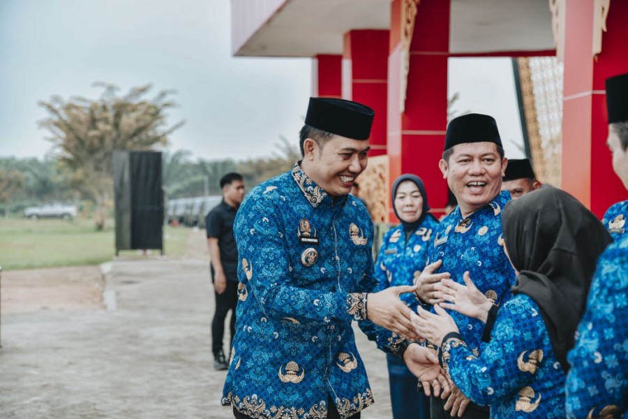 Penjabat Bupati Batu Bara, Heri Wahyudi, Sampaikan Salam Perpisahan pada Upacara Hari Kesadaran Nasional