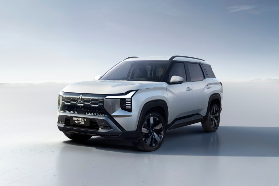 Mitsubishi Destinator Raih Penghargaan Desain Terbaik di Jepang 2025